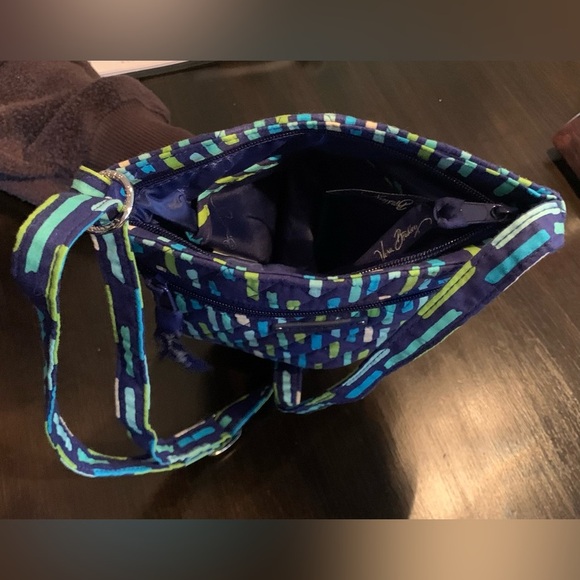 Vera Bradley Katalina Showers Crossbody - Picture 4 of 4